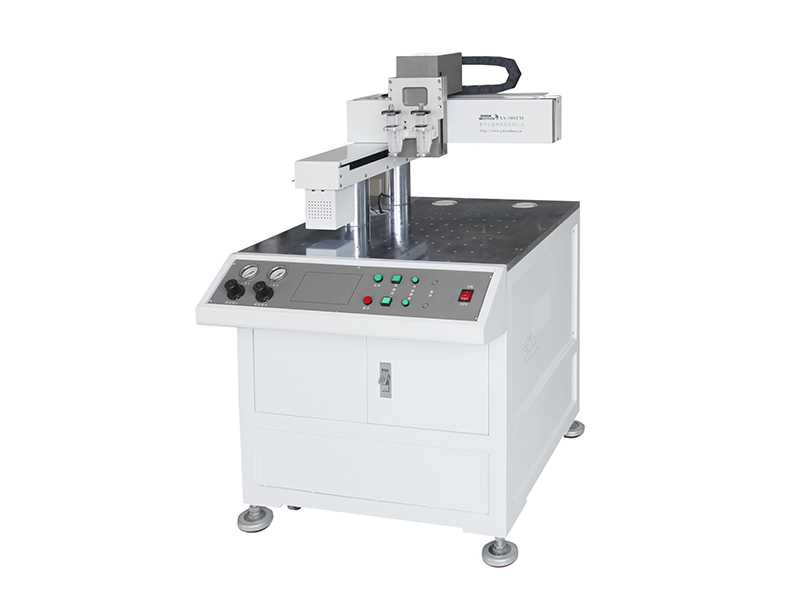 三軸龍門式自動(dòng)點(diǎn)膠機(jī)